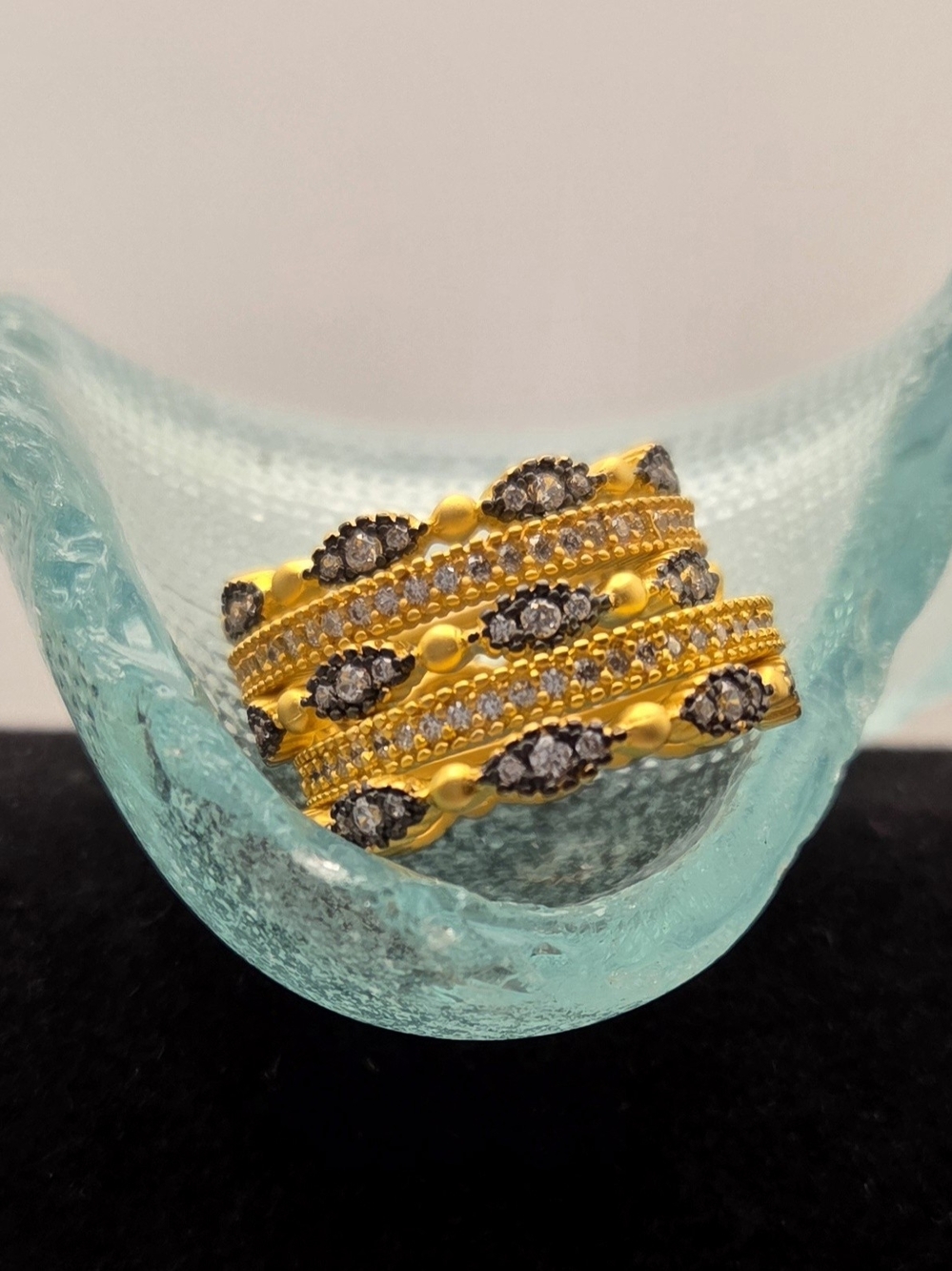 Frieda Rothman 5 Ring Stack. Gold -Tone Multi-Band Crystal Accent Women's Ring